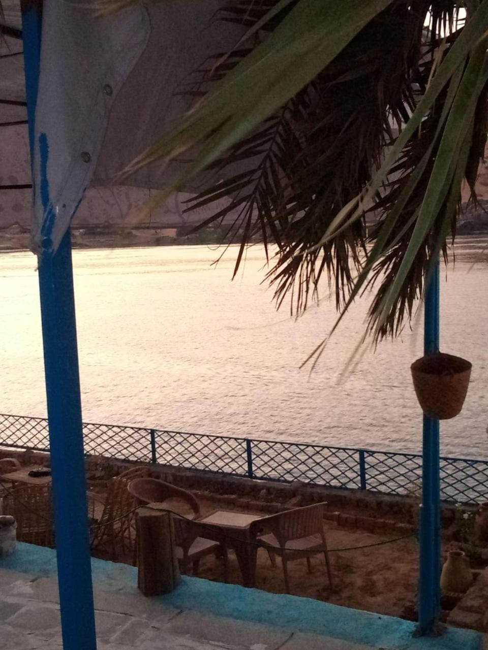Hooly Nubian Hotel Aswan Bagian luar foto