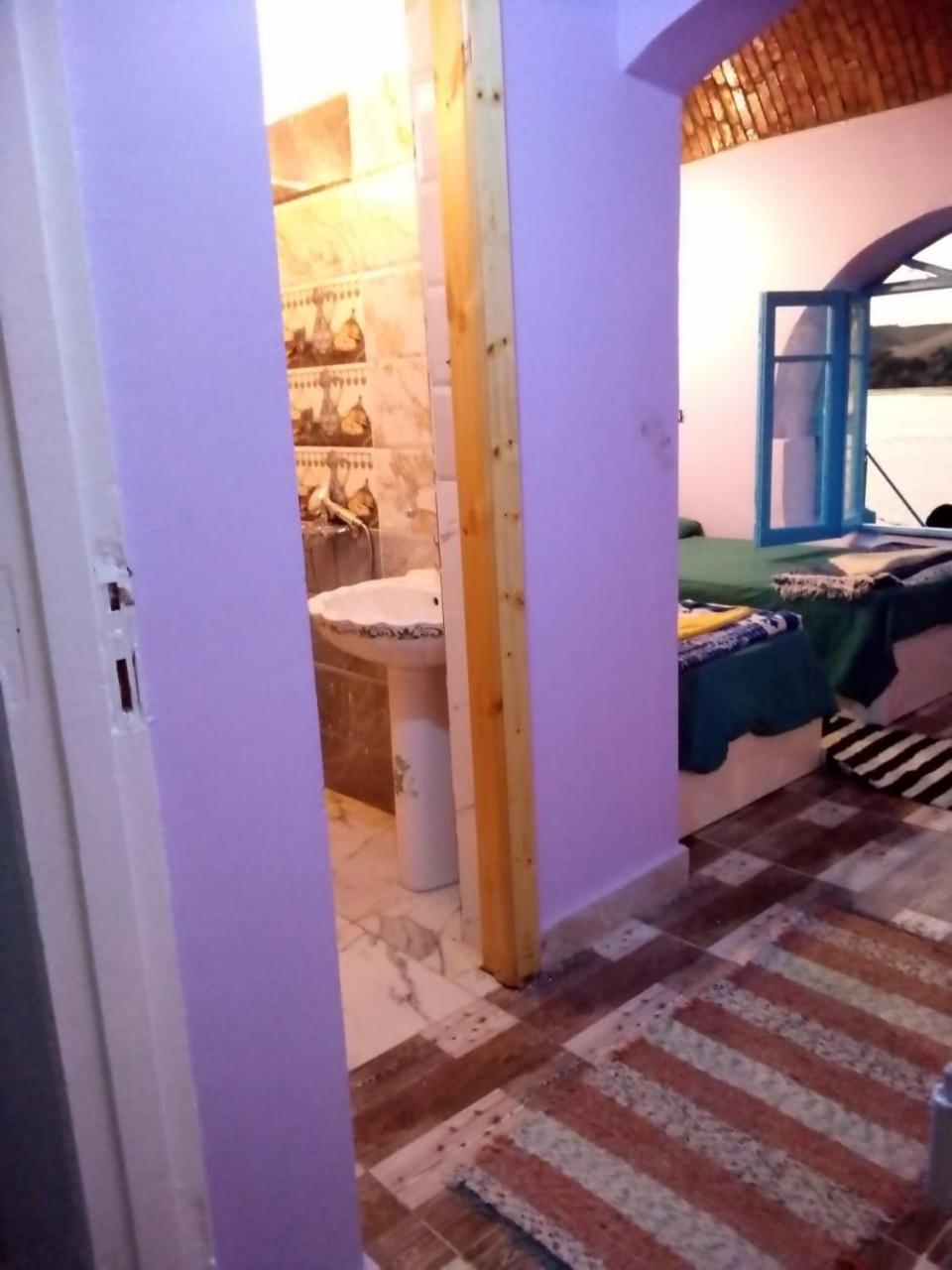 Hooly Nubian Hotel Aswan Bagian luar foto