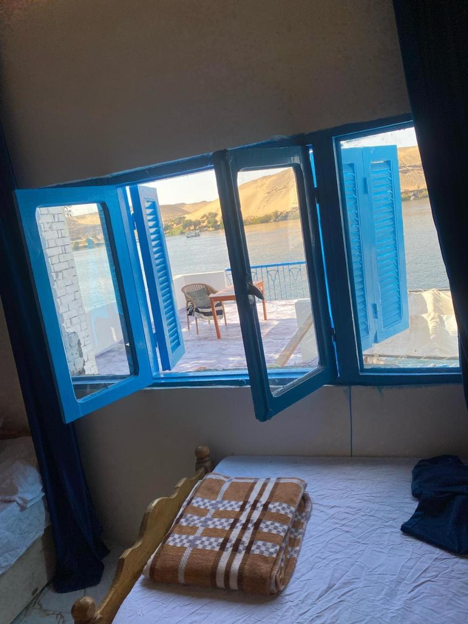 Hooly Nubian Hotel Aswan Bagian luar foto