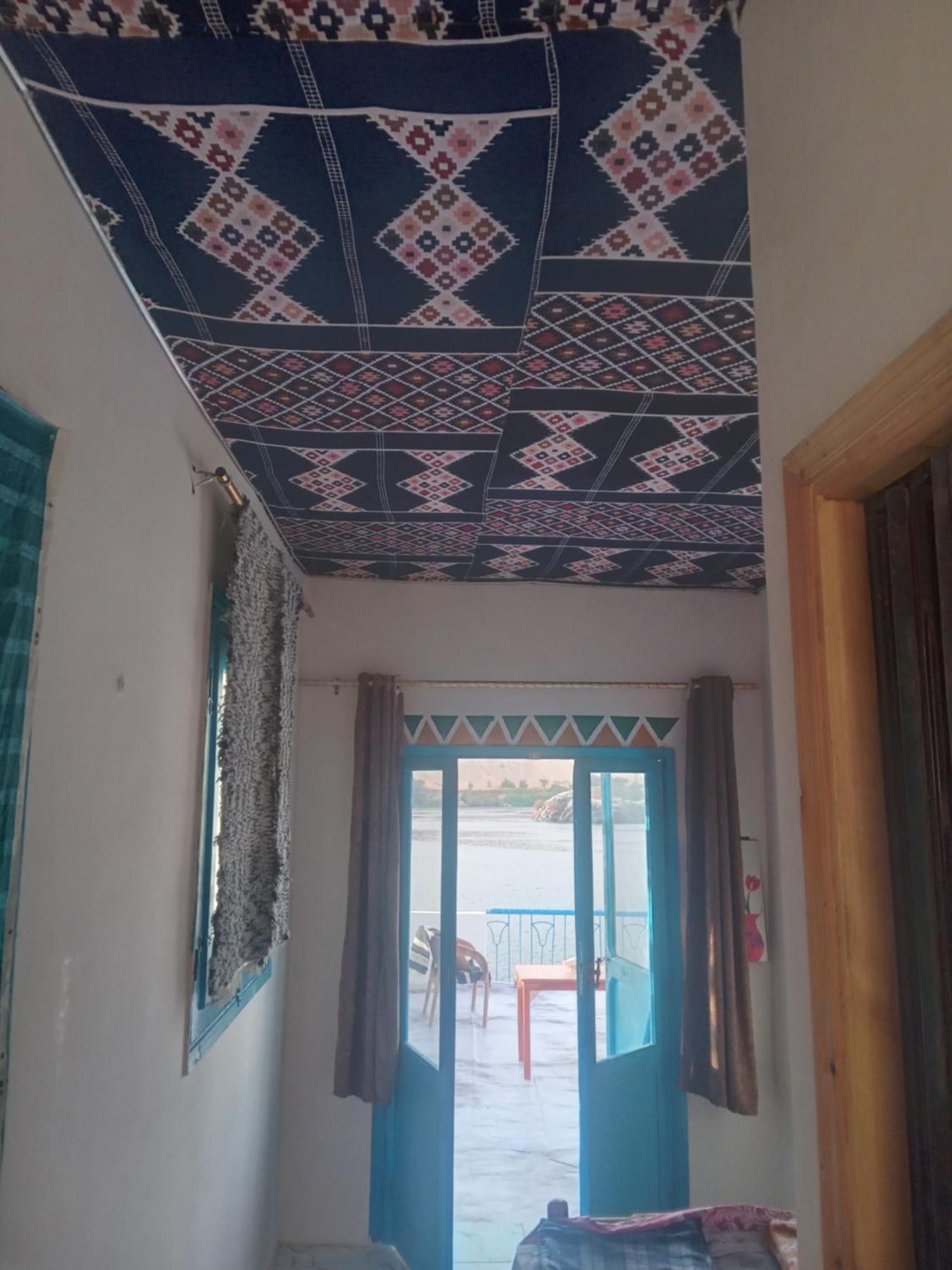 Hooly Nubian Hotel Aswan Bagian luar foto